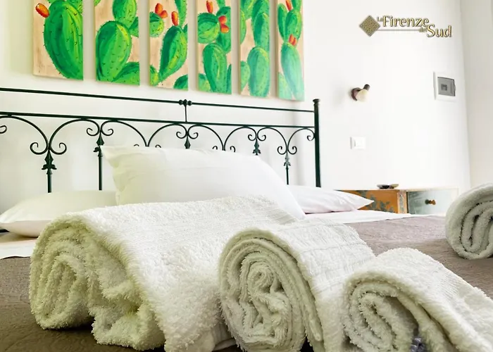 La Firenze Del Sud 3* 莱切